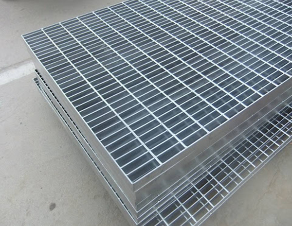 Hot dip galvanized grating is now widely used