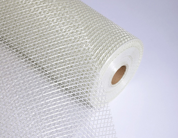 What are the advantages of using mesh cloth on the wall