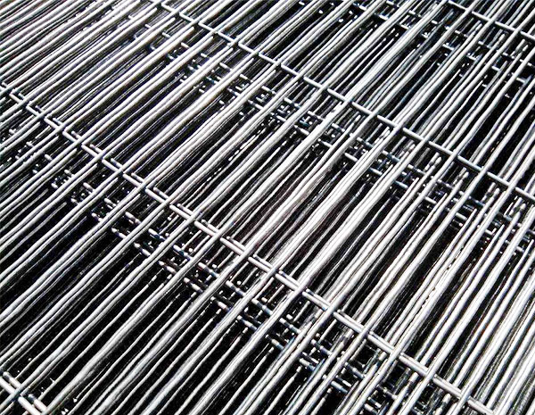 Can welded wire mesh be used as an anti-theft cage